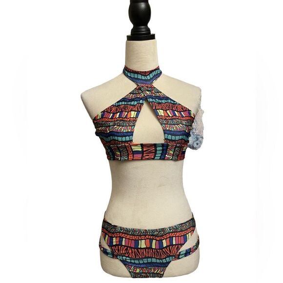 Fusipu Colorful Geometric Designed Bikini w/Cheeky Bottoms (Size: Med) - Picture 1 of 12